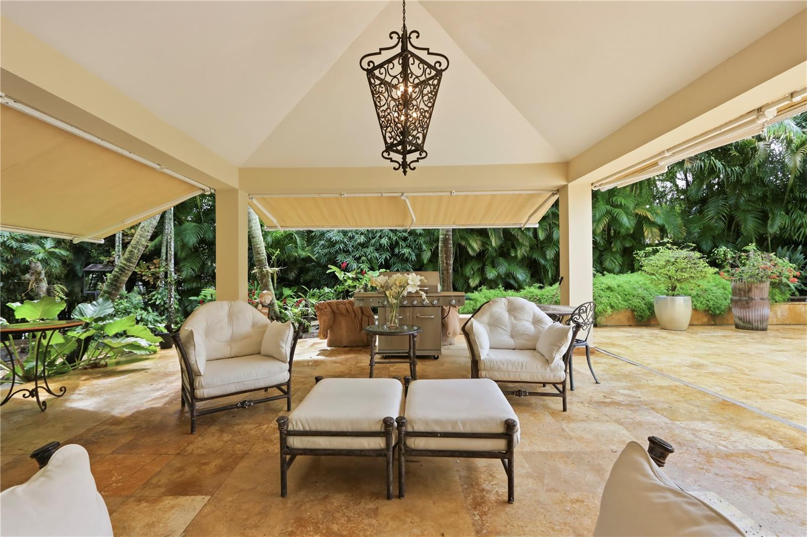 URB SANTA MARIA - Residential