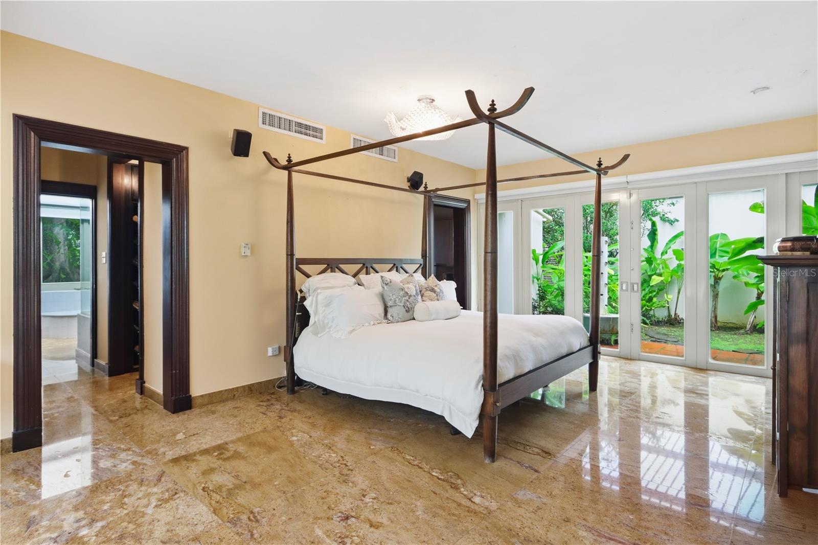 URB SANTA MARIA - Residential