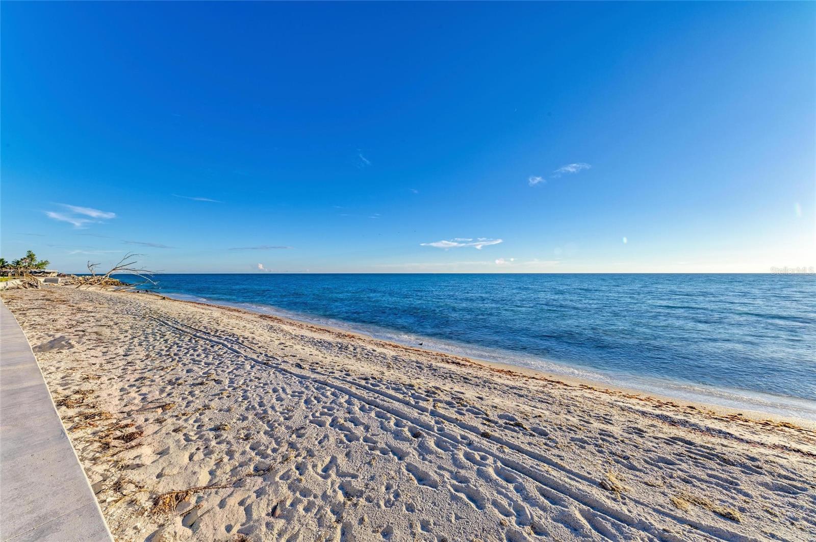 MANASOTA KEY - Land