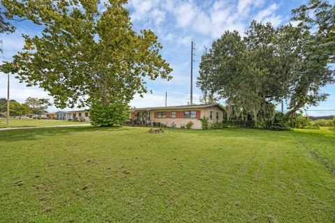 Photo of 605 Brockway Avenue, Orlando, FL 32807 (MLS # O6335105)