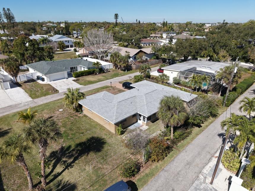 PLAZA GARDENS - Residential