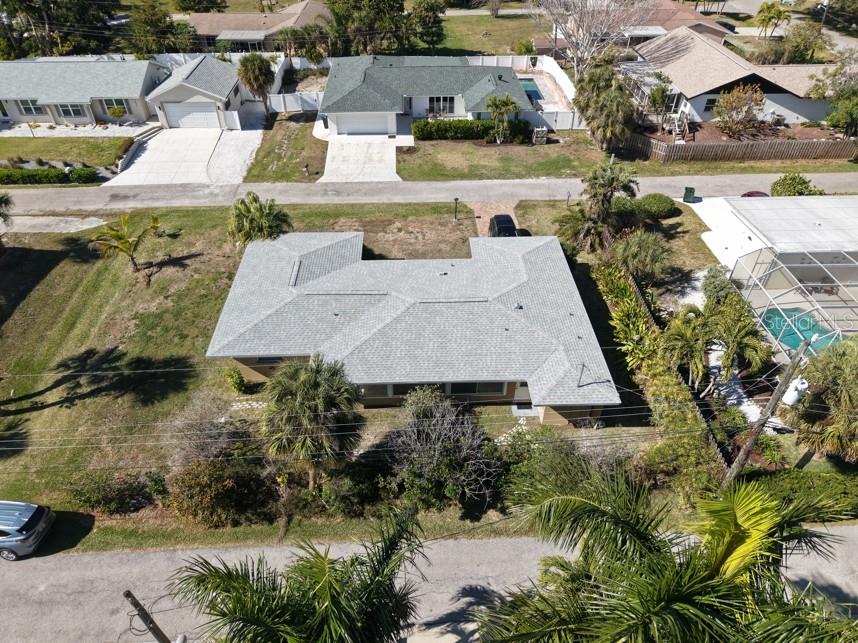 PLAZA GARDENS - Residential