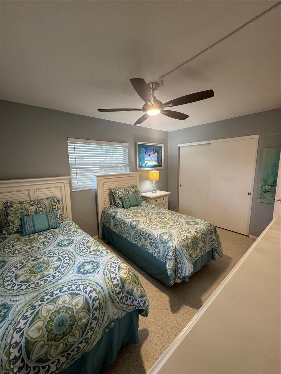 PLAZA GARDENS - Residential