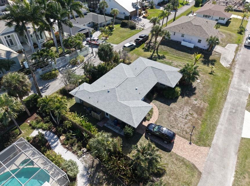 PLAZA GARDENS - Residential