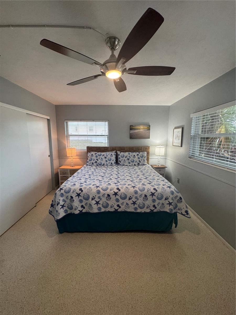 PLAZA GARDENS - Residential