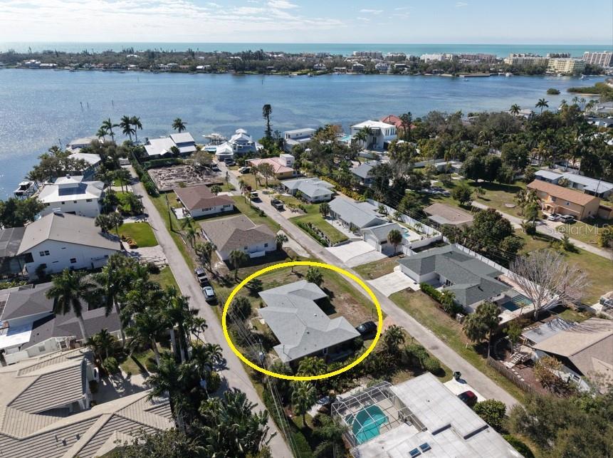 PLAZA GARDENS - Residential