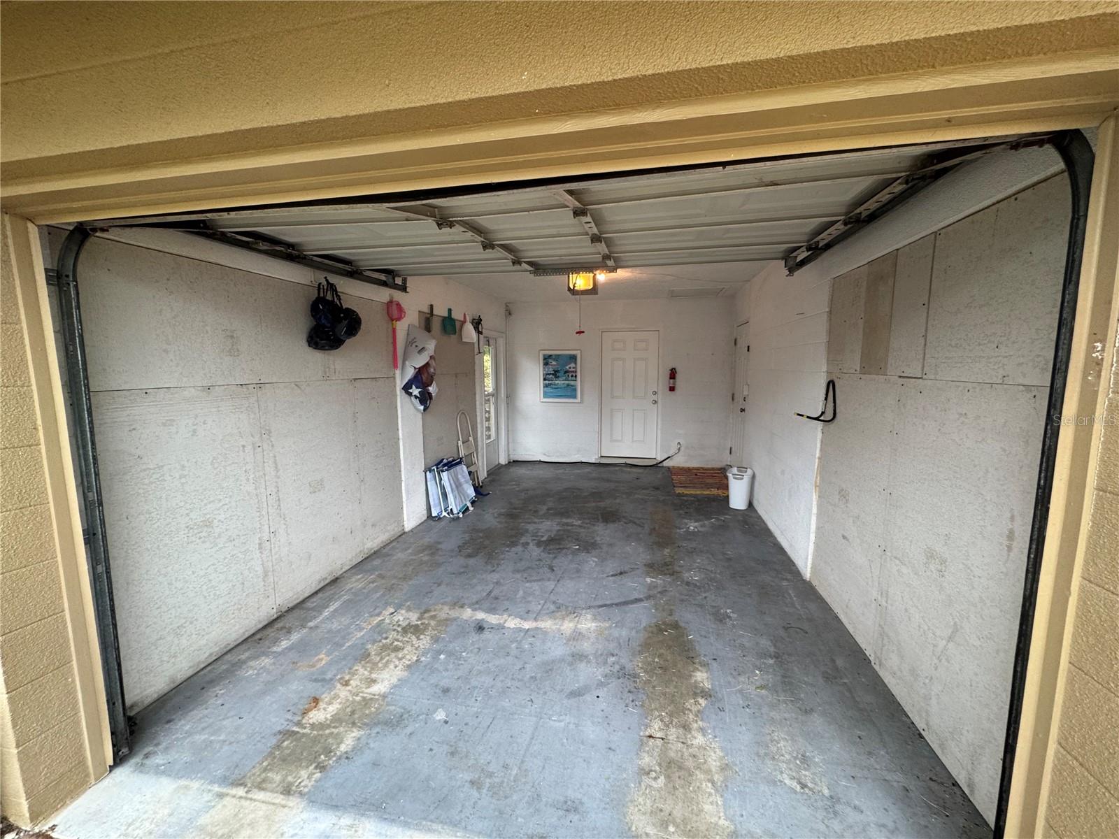 PLAZA GARDENS - Residential