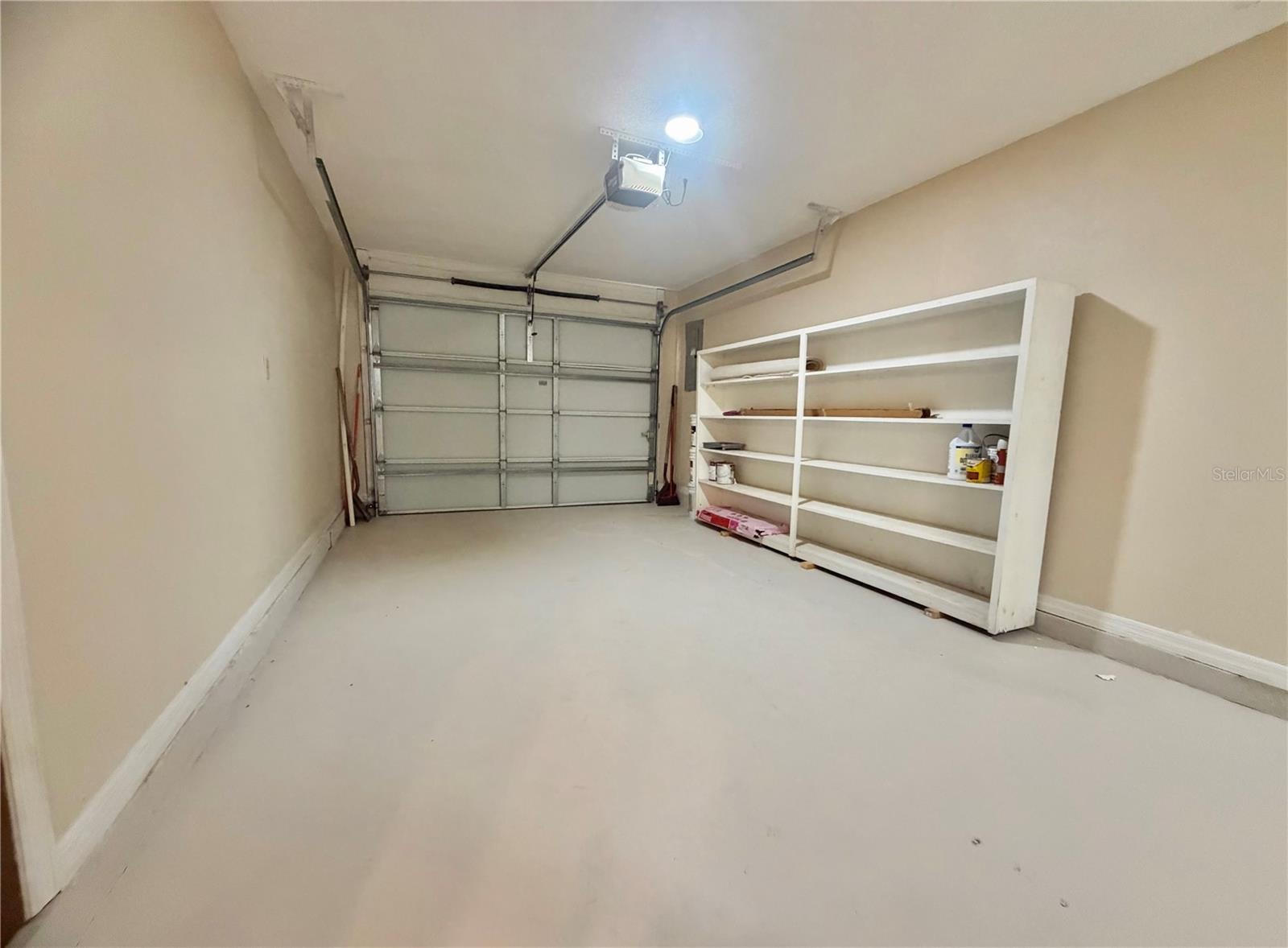 ROYALE BERMUDA TWNHS - Residential