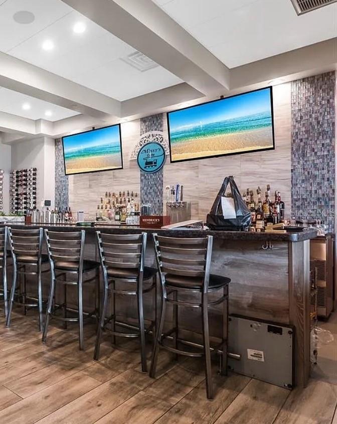 VILLAGEWALK - Residential