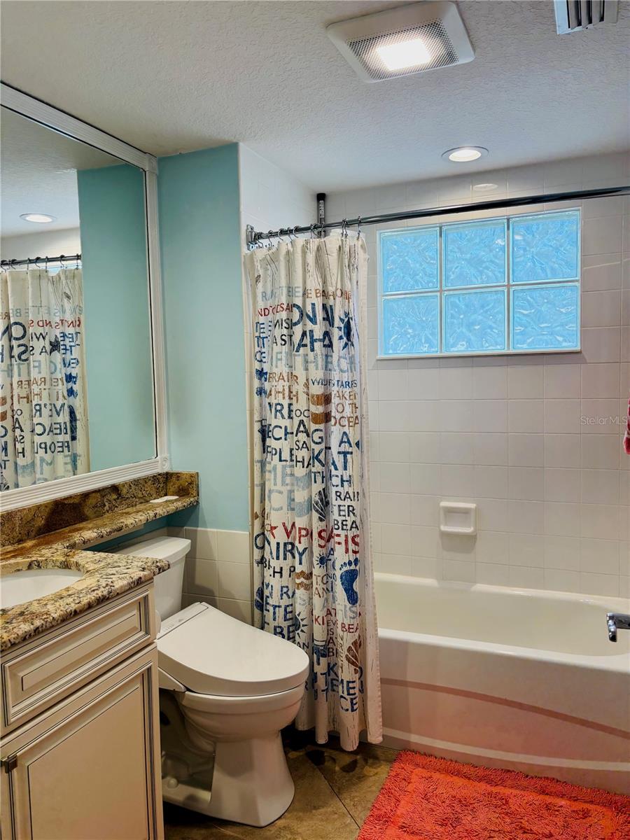 VILLAGEWALK - Residential