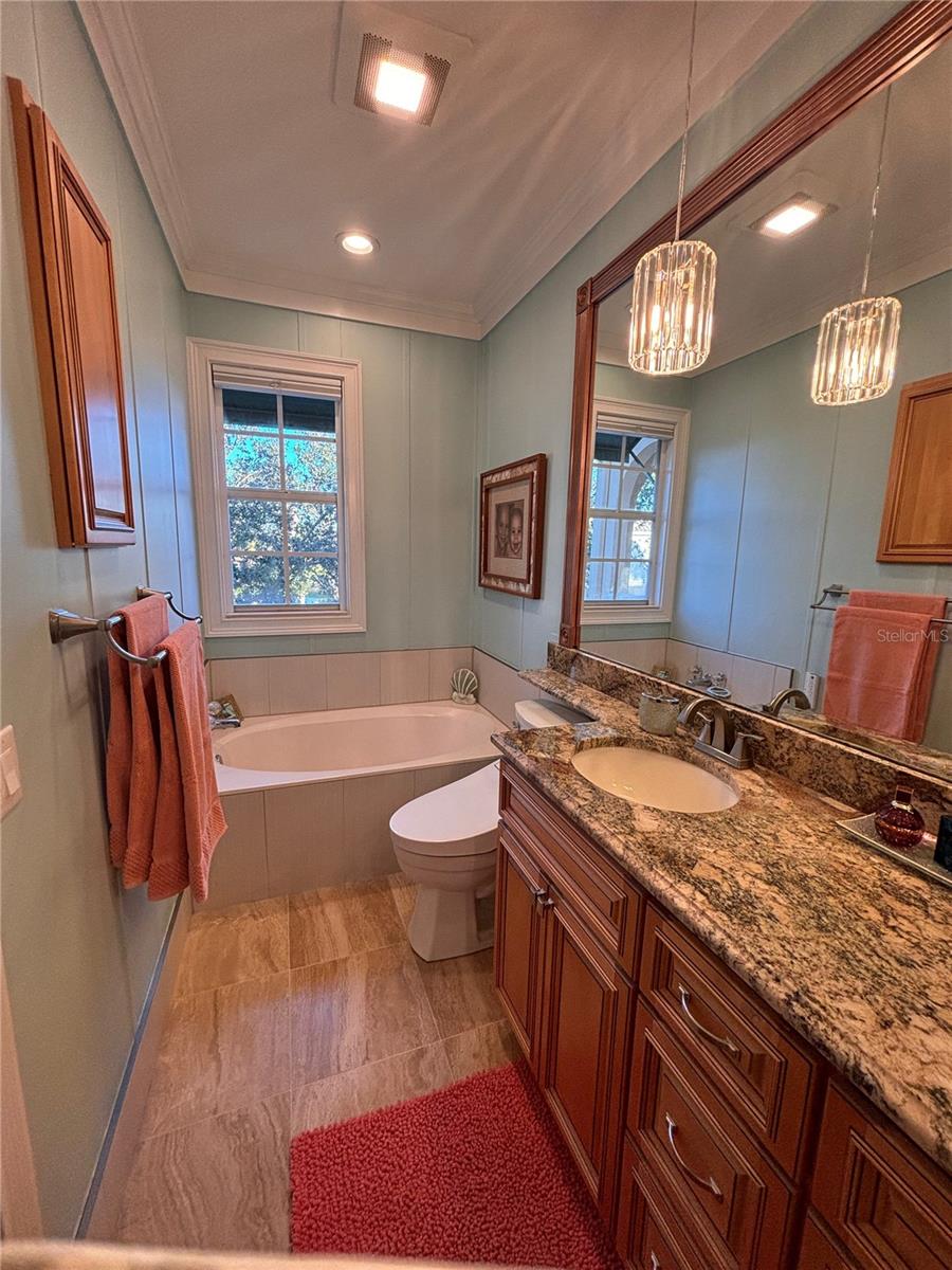 VILLAGEWALK - Residential