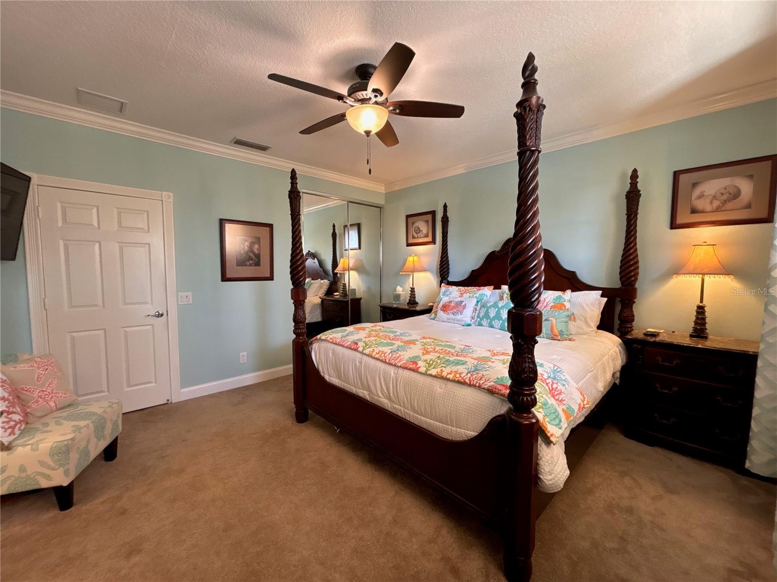 VILLAGEWALK - Residential