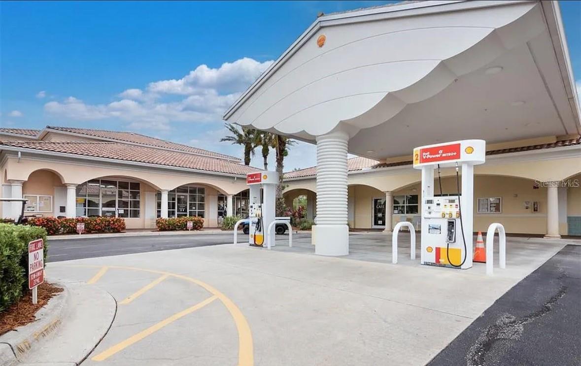 VILLAGEWALK - Residential