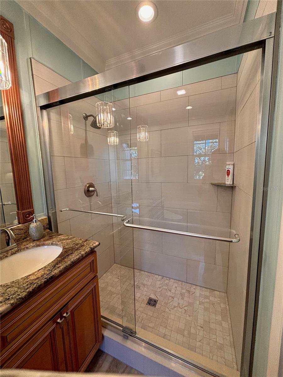 VILLAGEWALK - Residential