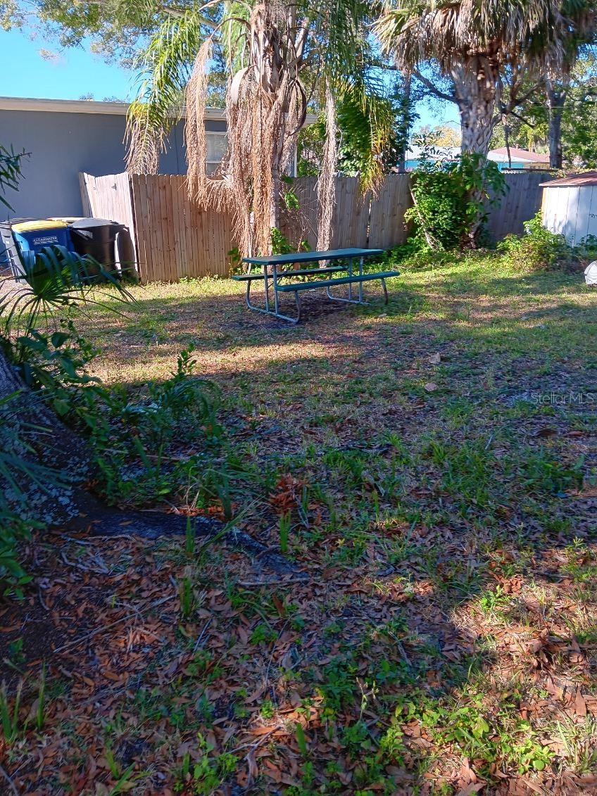 BOULEVARD PINES - Residential