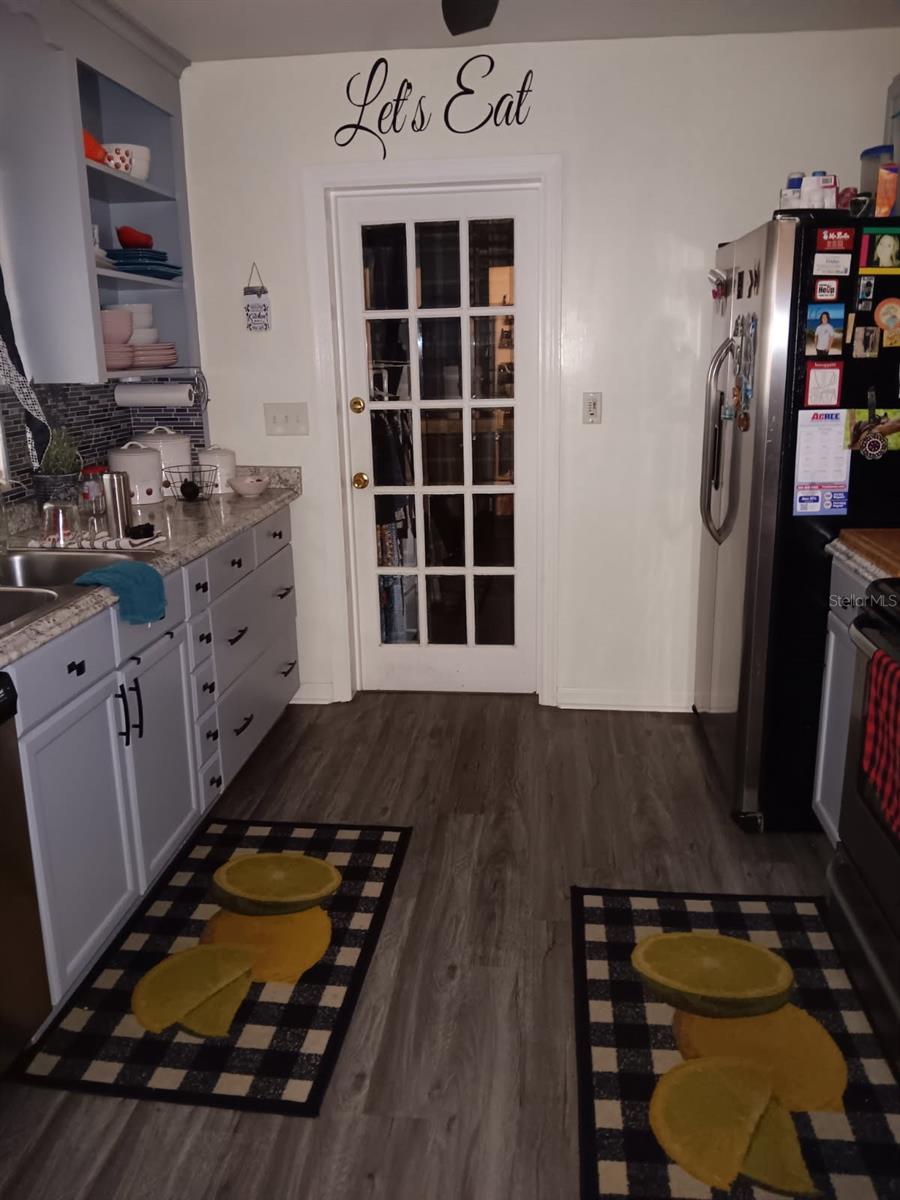 BOULEVARD PINES - Residential