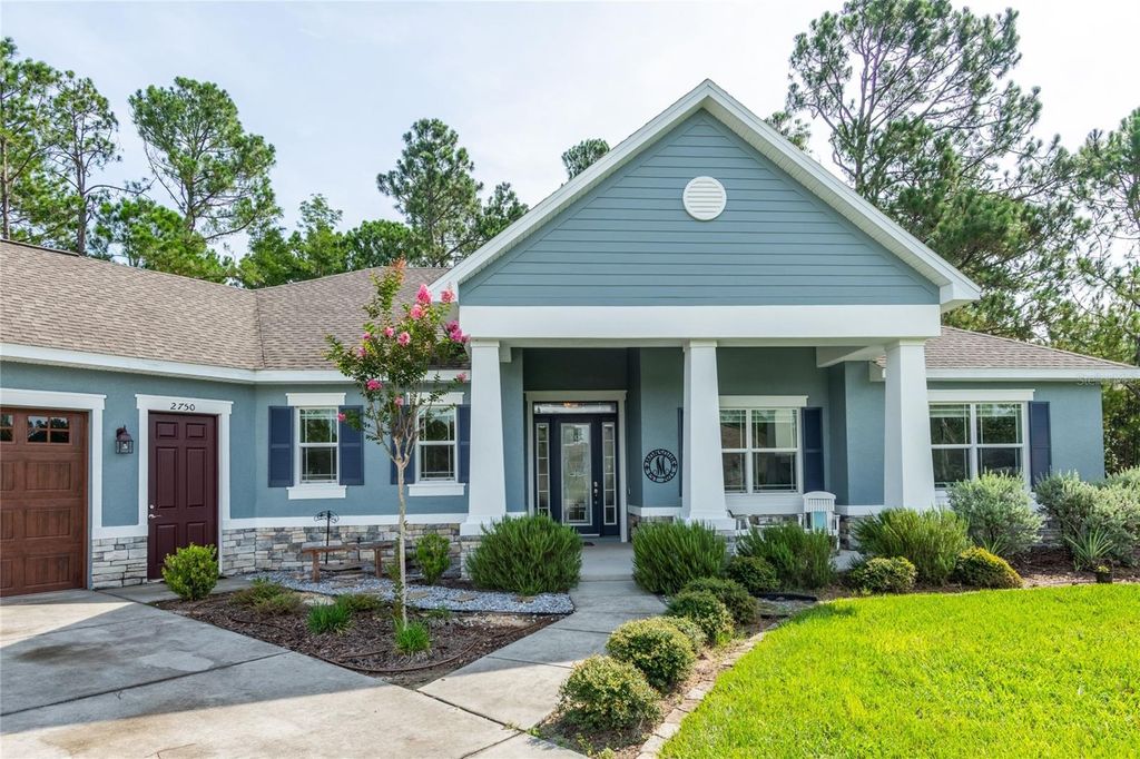 Photo of 27500 Elkwood Circle, Wesley Chapel, FL 33544 (MLS # TB8406821)