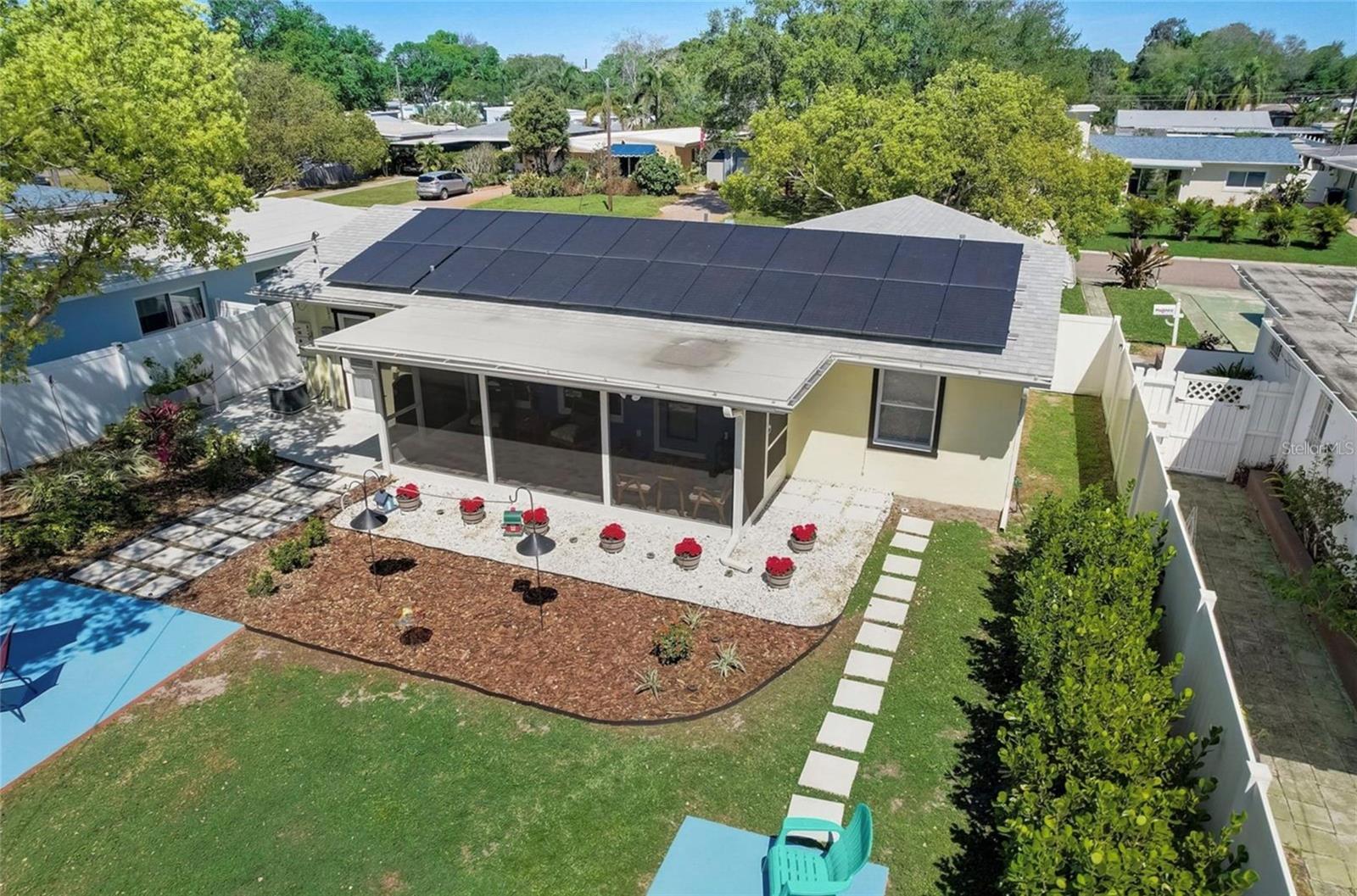 CRESTMONT - Residential