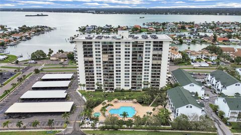 400 ISLAND WAY 203 CLEARWATER BEACH FL 33767