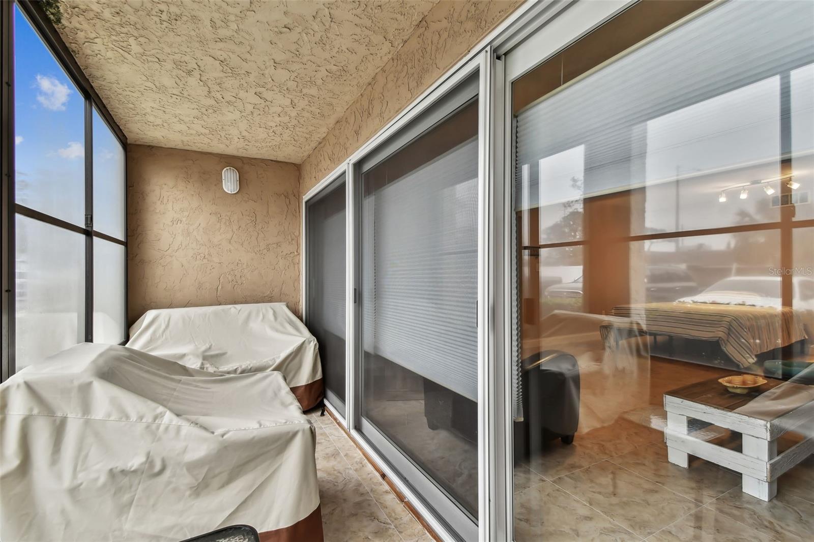 BOULEVARD CLUB THE CONDO - Residential Lease