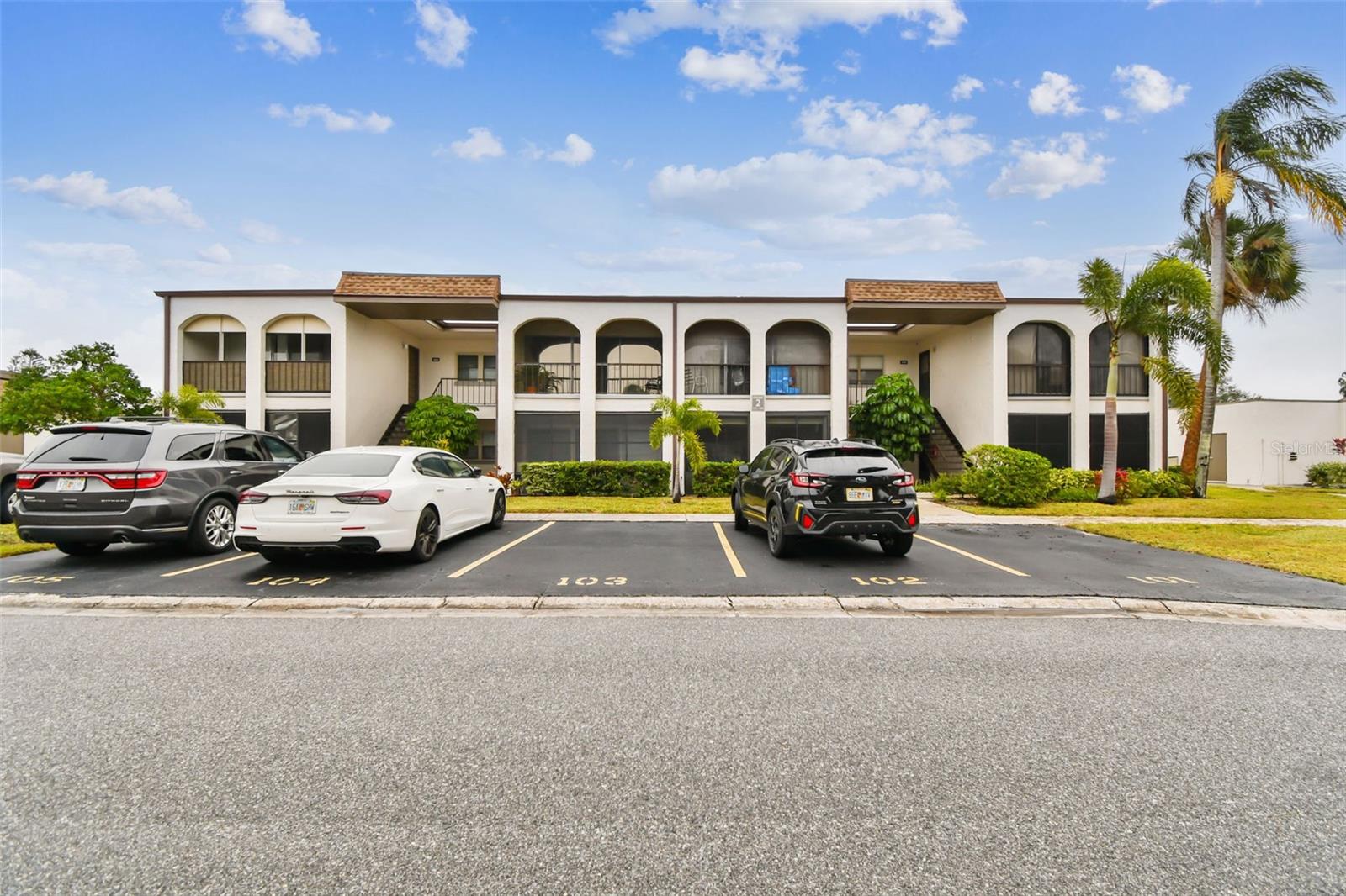 BOULEVARD CLUB THE CONDO - Residential Lease