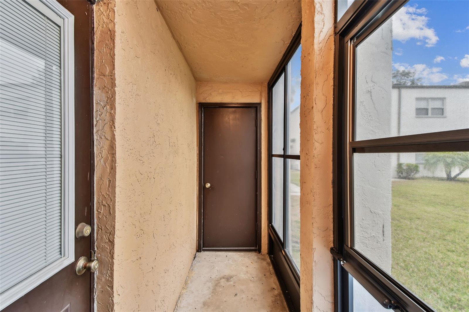 BOULEVARD CLUB THE CONDO - Residential Lease