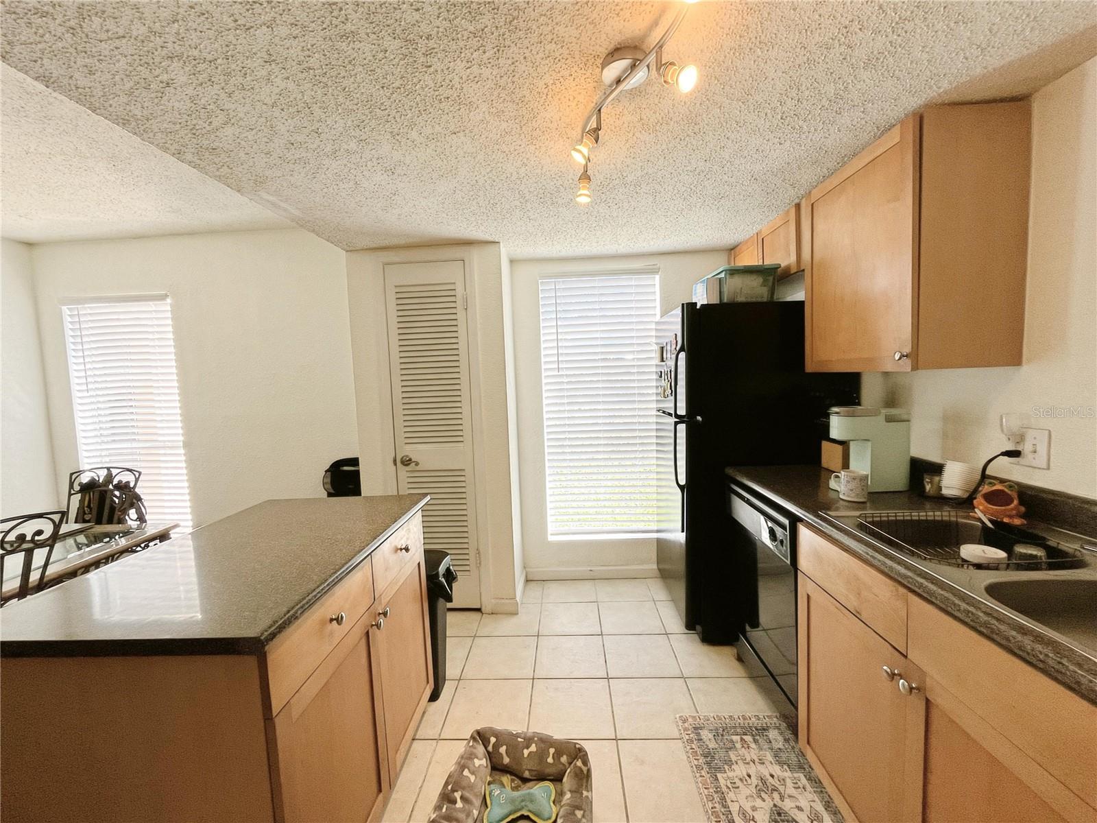 CREEKS EDGE CONDO - Residential