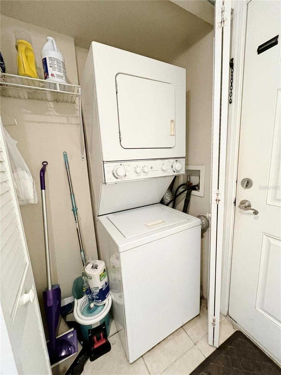 CREEKS EDGE CONDO - Residential