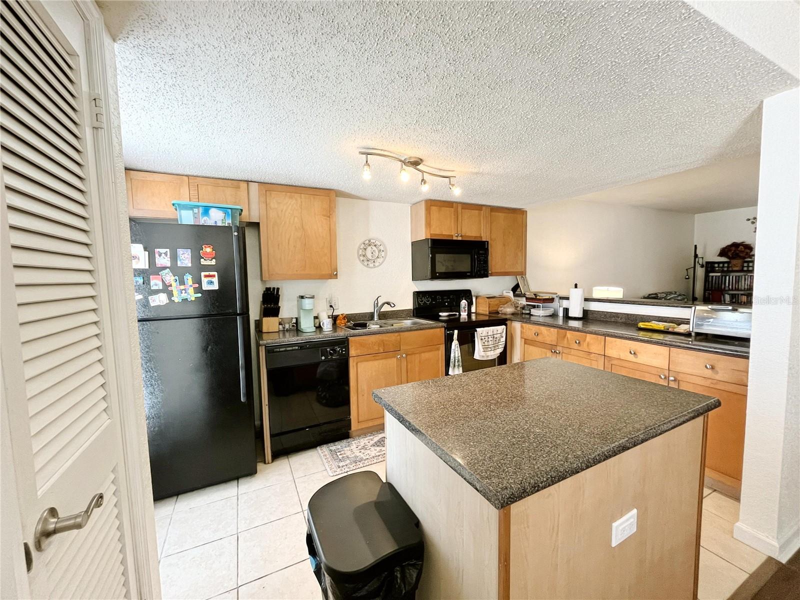 CREEKS EDGE CONDO - Residential