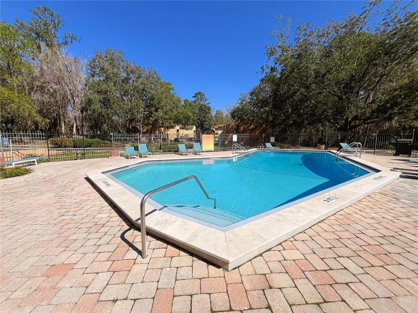 CREEKS EDGE CONDO - Residential