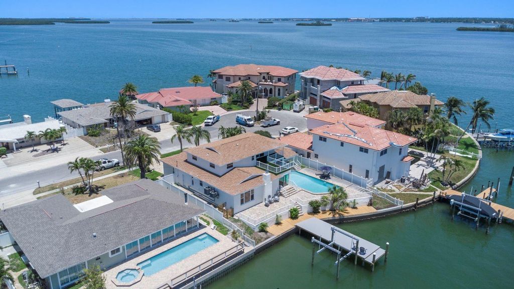 Photo of 451 Palm Island NE, Clearwater Beach, FL 33767 (MLS # TB8471225)
