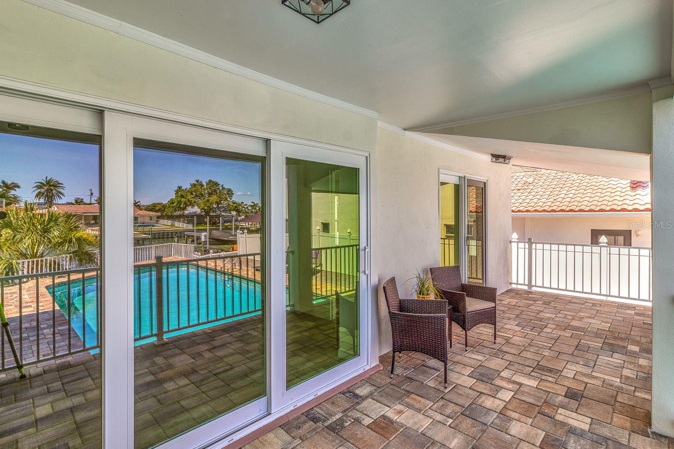 ISLAND ESTATES - Residential