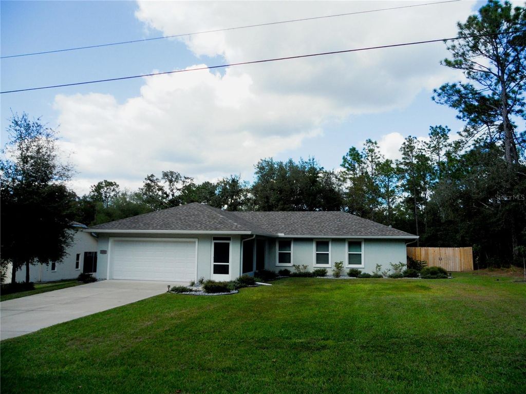 Photo of 1255 E Rockefeller Lane, Hernando, FL 34442 (MLS # OM713860)
