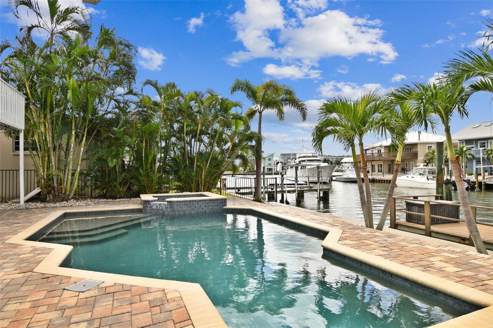 GAY SHORES 1ST ADD - Residential