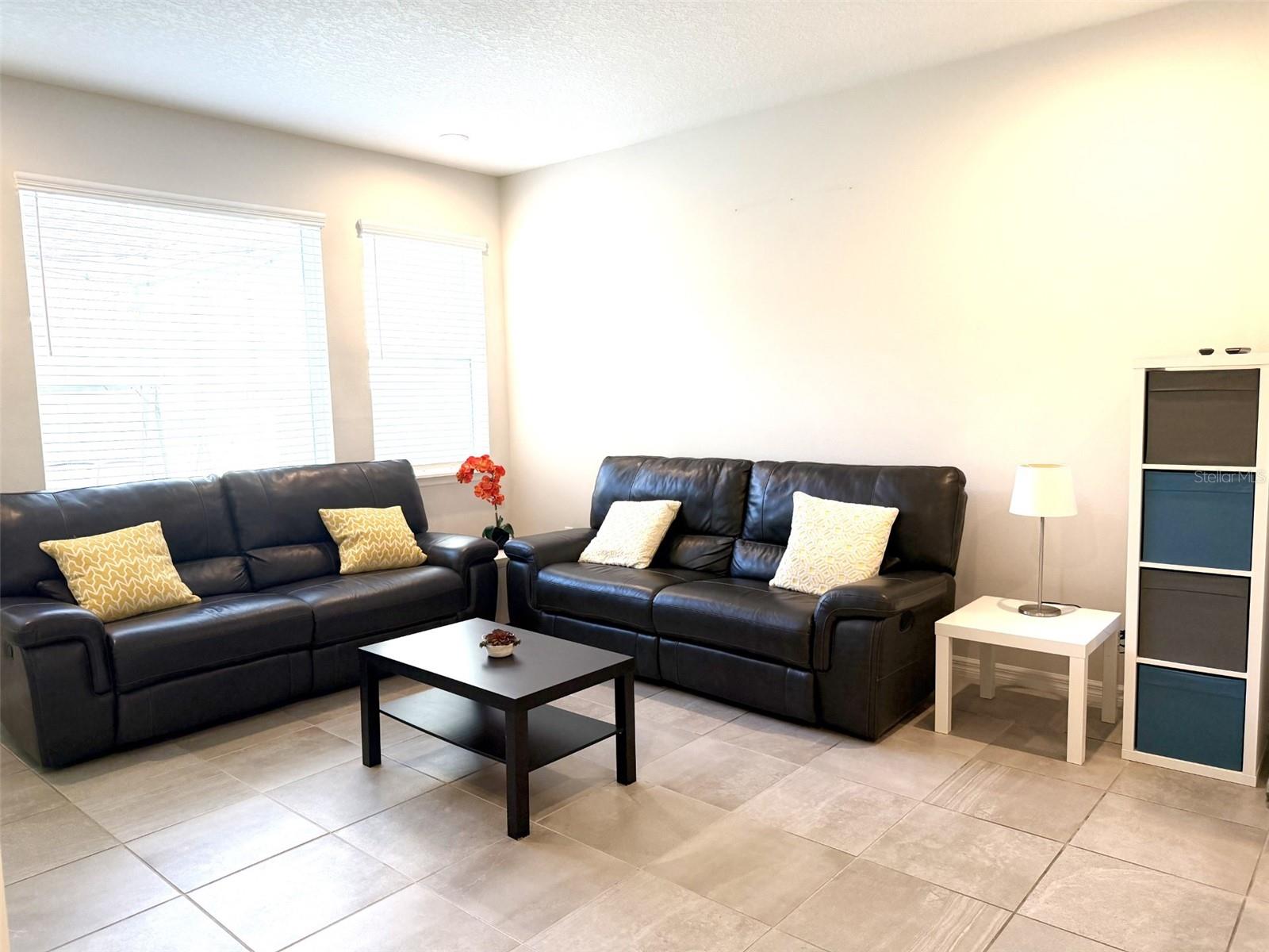 HAWKSMOOR-PH 1 - Residential Lease