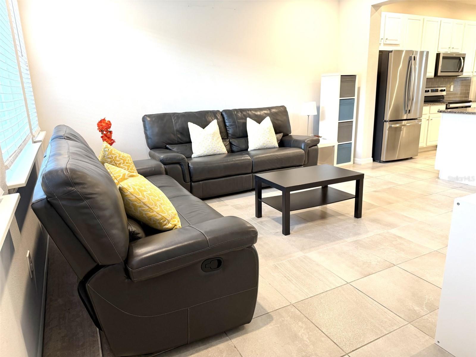 HAWKSMOOR-PH 1 - Residential Lease