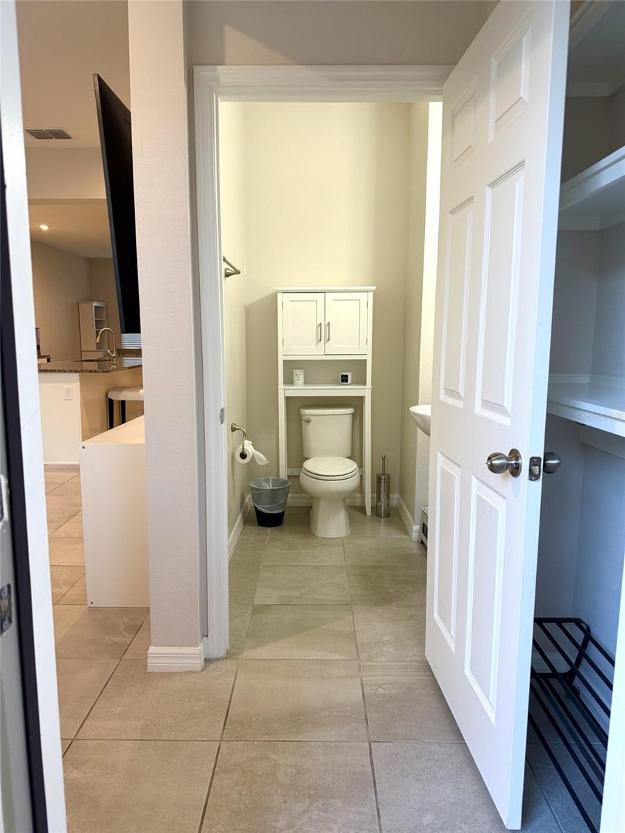 HAWKSMOOR-PH 1 - Residential Lease