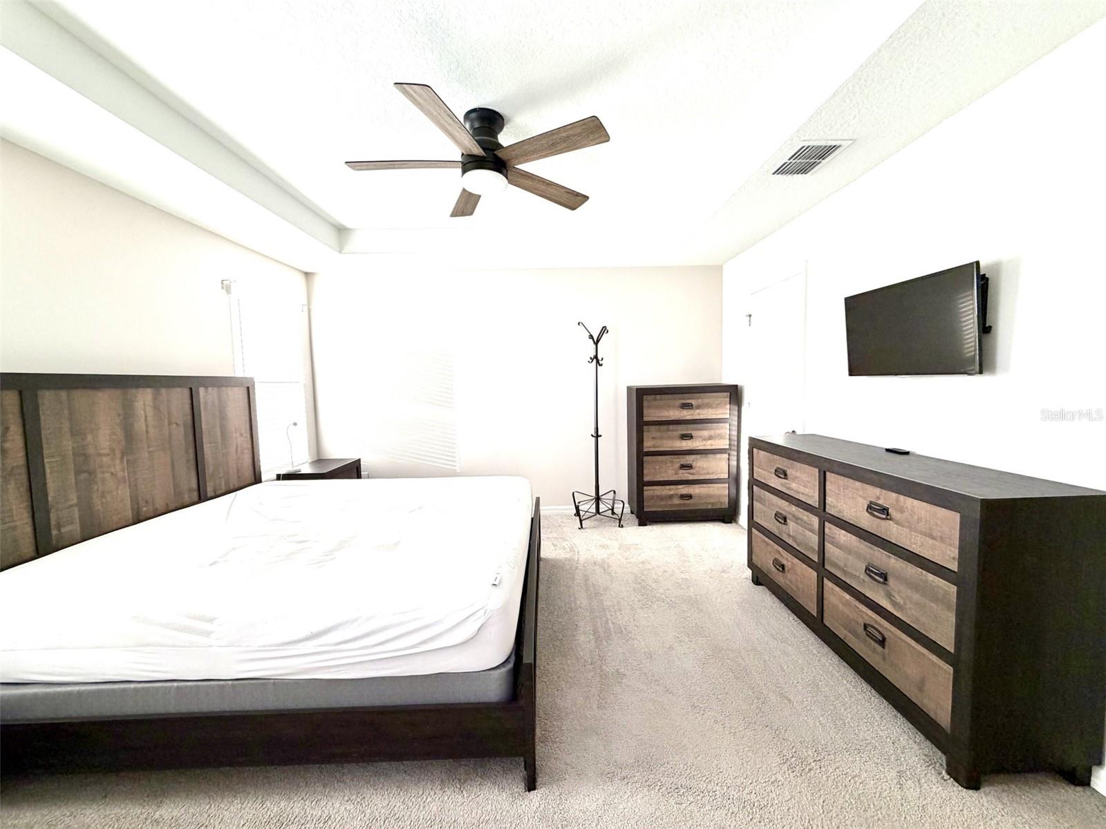 HAWKSMOOR-PH 1 - Residential Lease