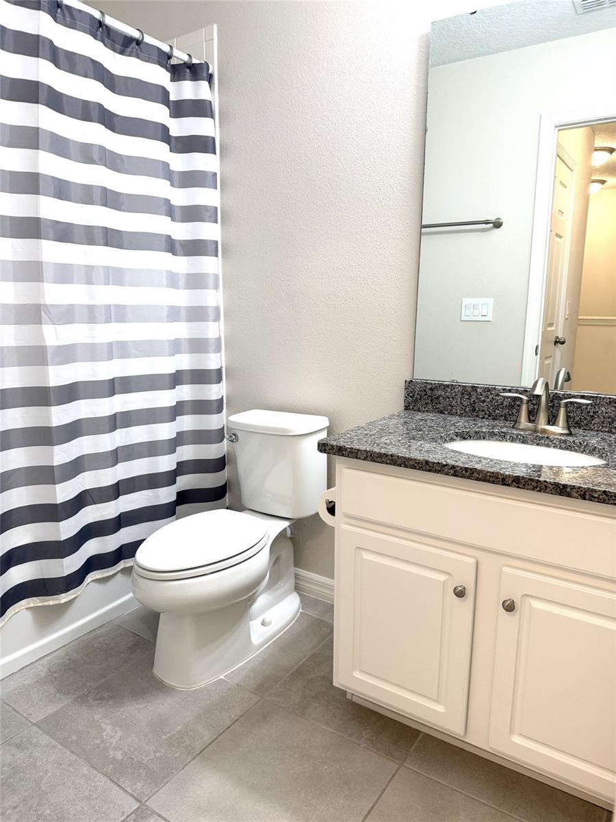 HAWKSMOOR-PH 1 - Residential Lease