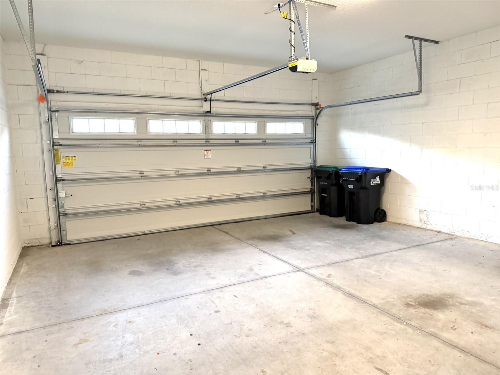 HAWKSMOOR-PH 1 - Residential Lease