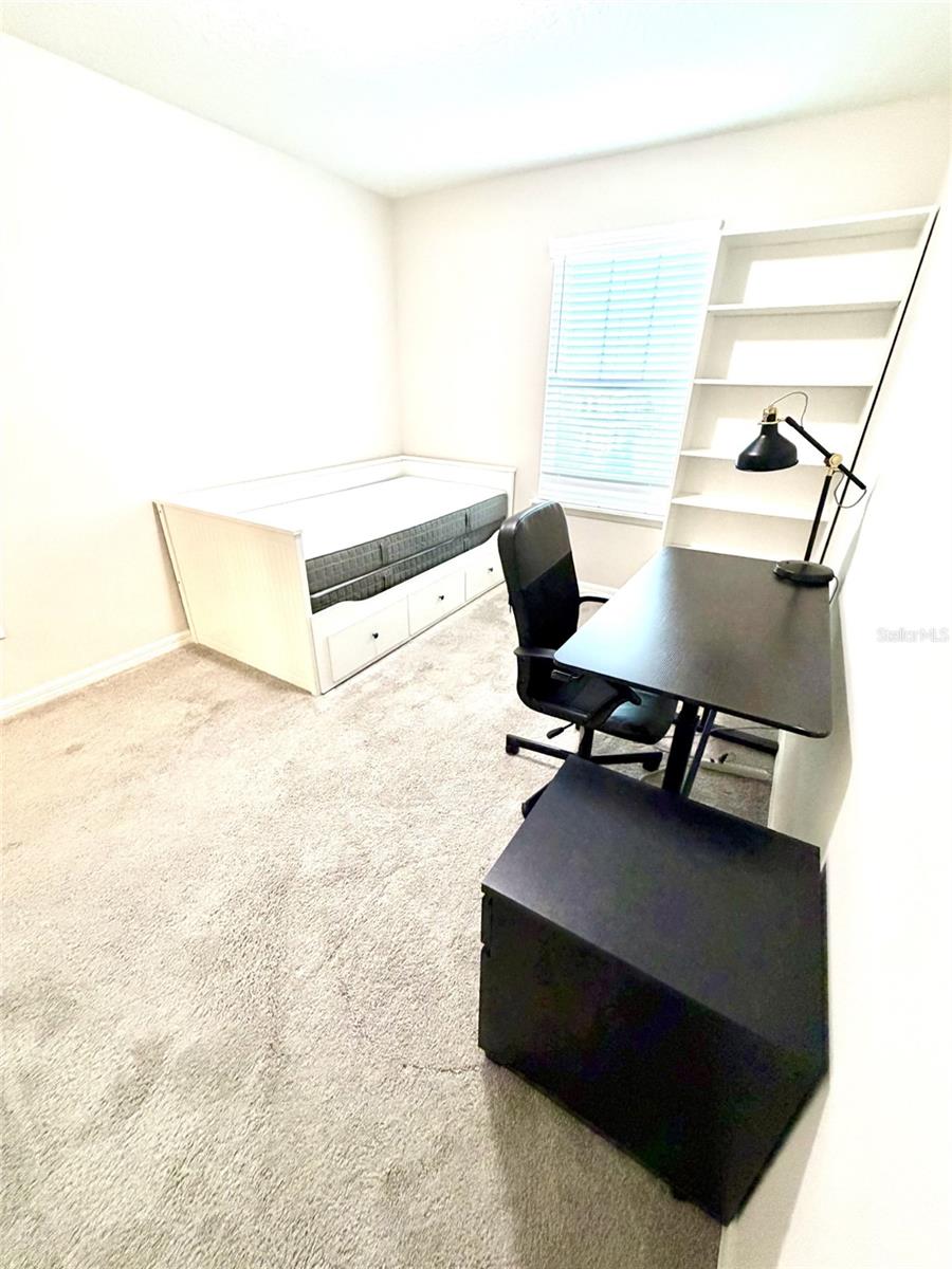 HAWKSMOOR-PH 1 - Residential Lease