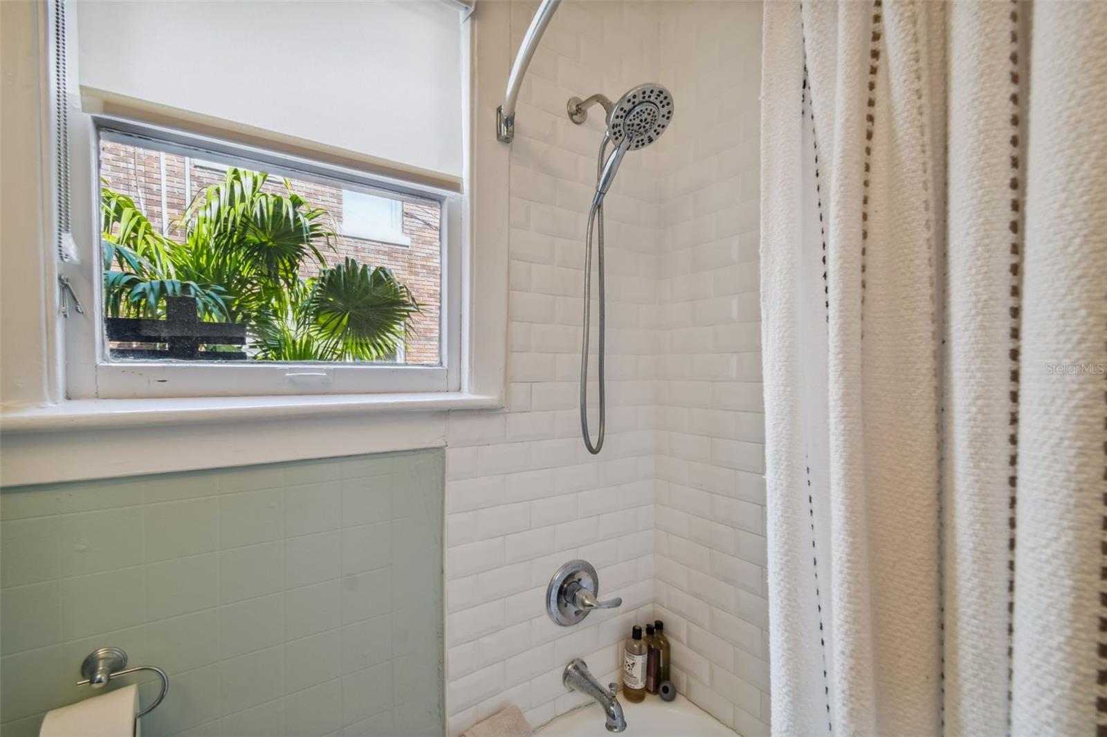 SOUTHVIEW CONDO - Residential Lease