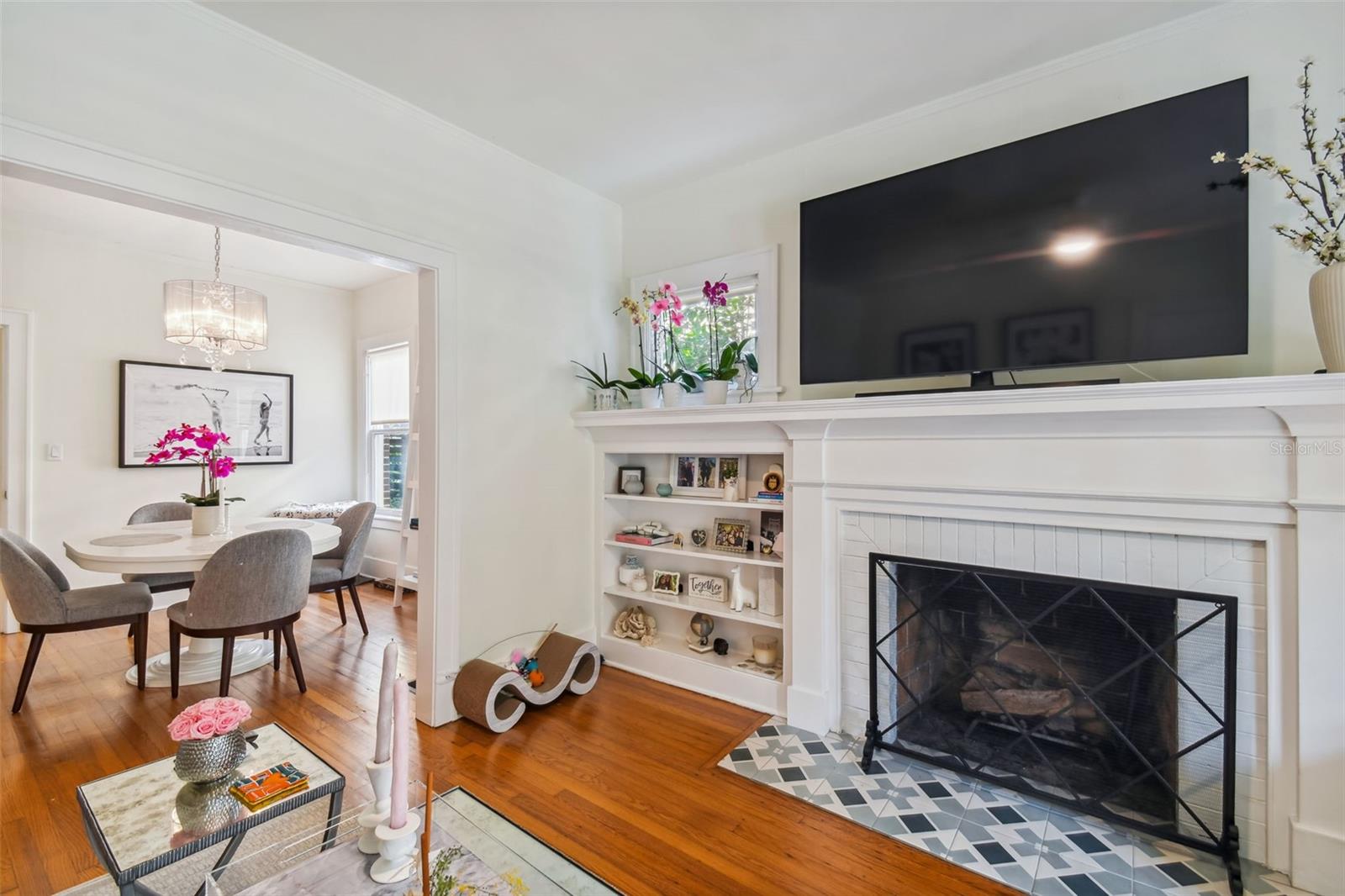 SOUTHVIEW CONDO - Residential Lease