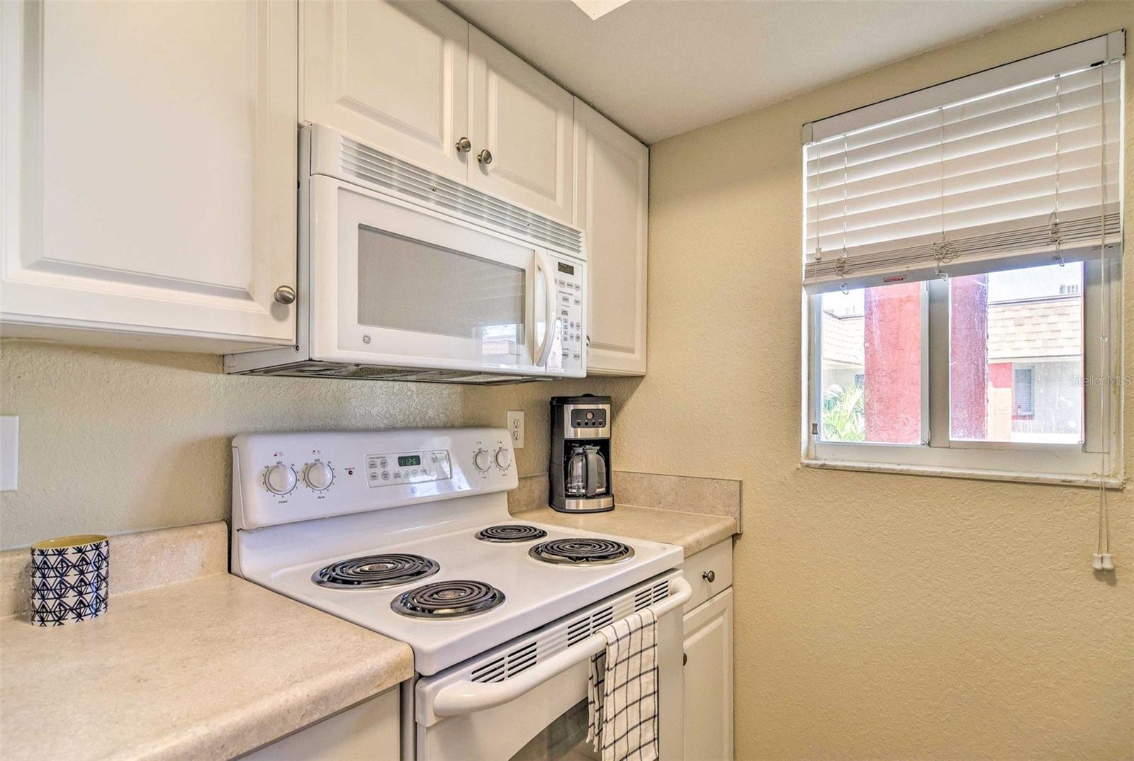 INDIAN OAKS CONDO - Residential