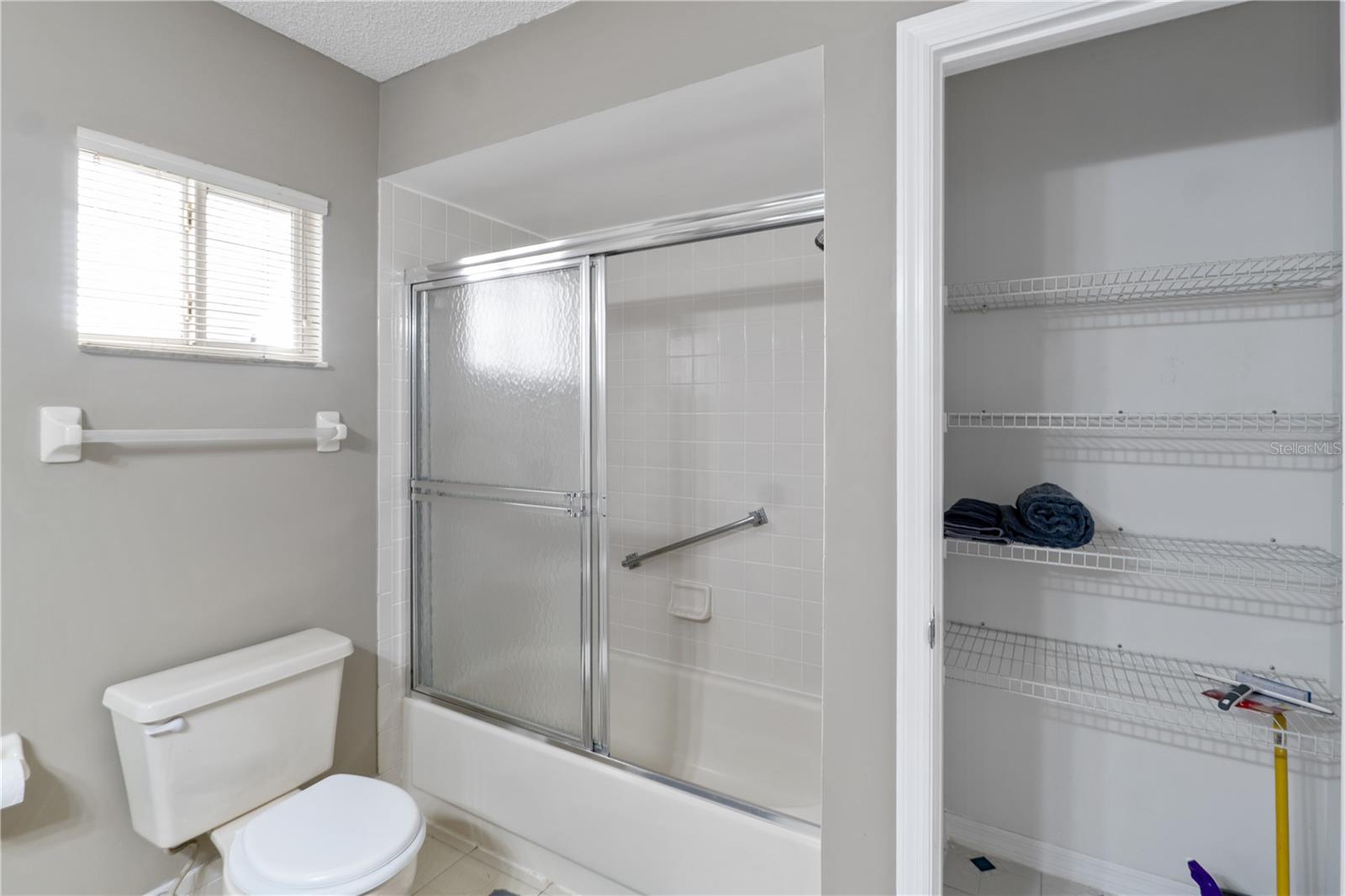 SPRUCE CRK SOUTH 02 - Residential