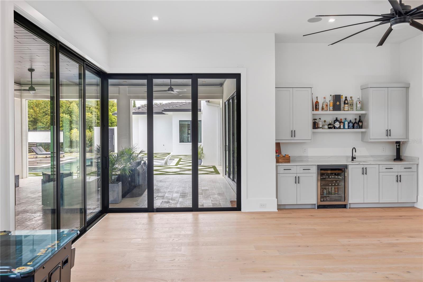 CHAINE DU LAC - Residential