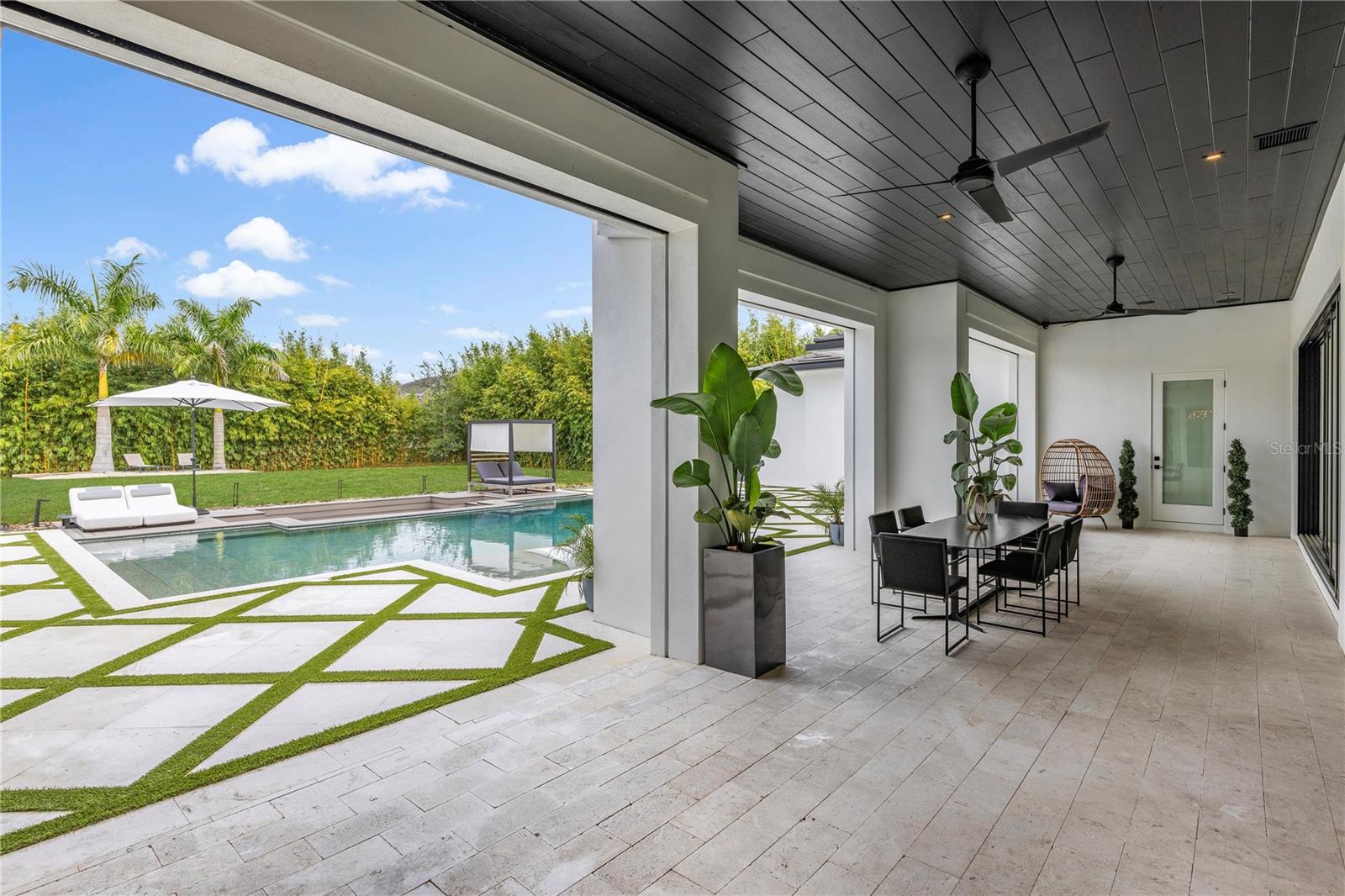 CHAINE DU LAC - Residential