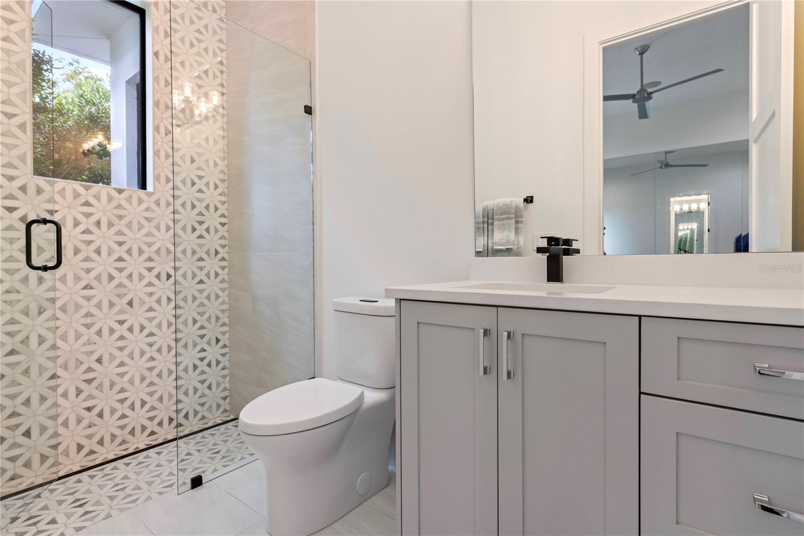 CHAINE DU LAC - Residential