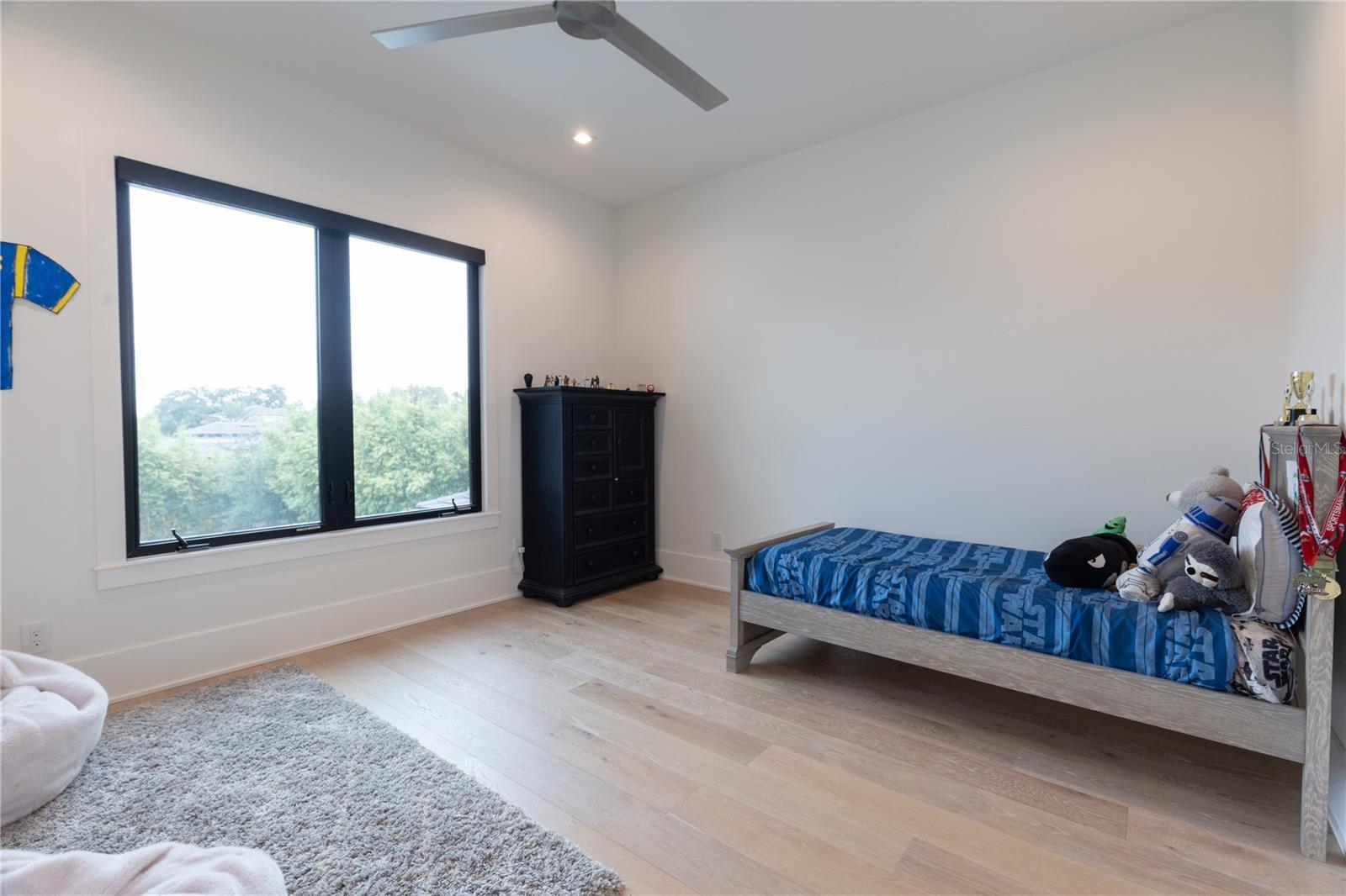 CHAINE DU LAC - Residential