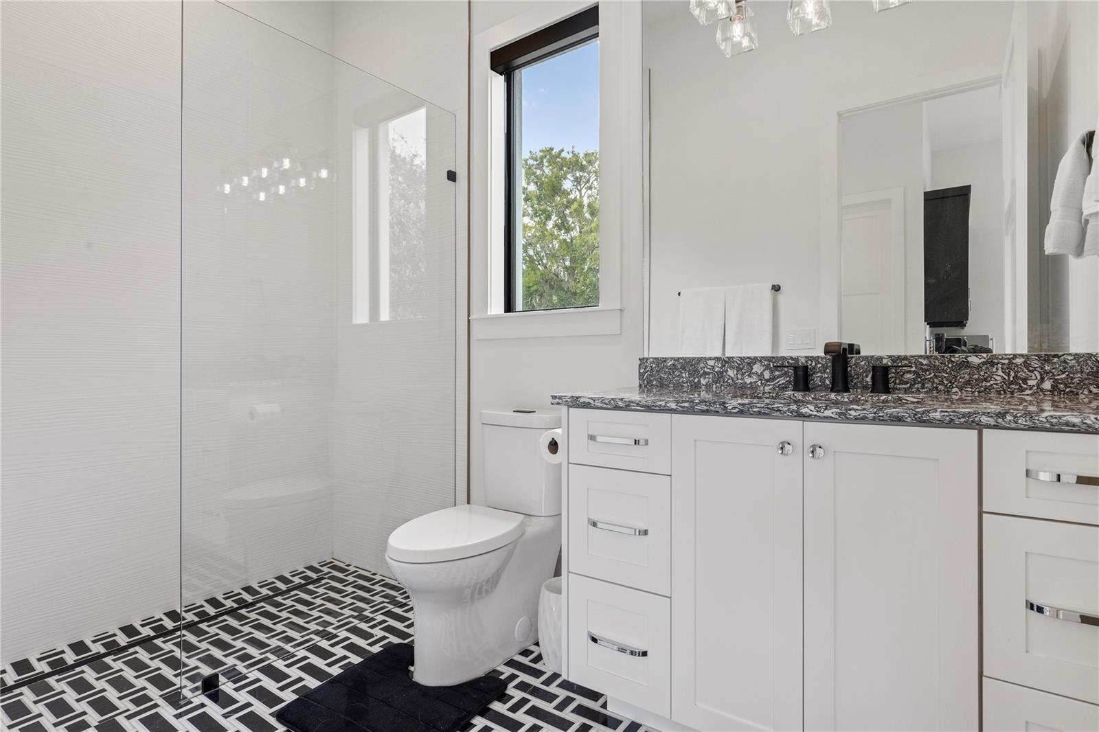 CHAINE DU LAC - Residential